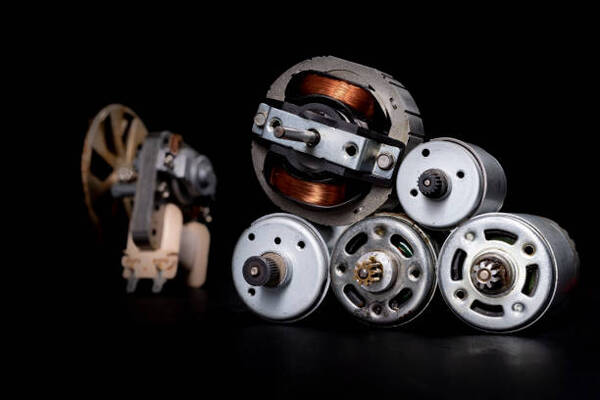 伺服电机 SGMAH-02A 高精度自动化应用